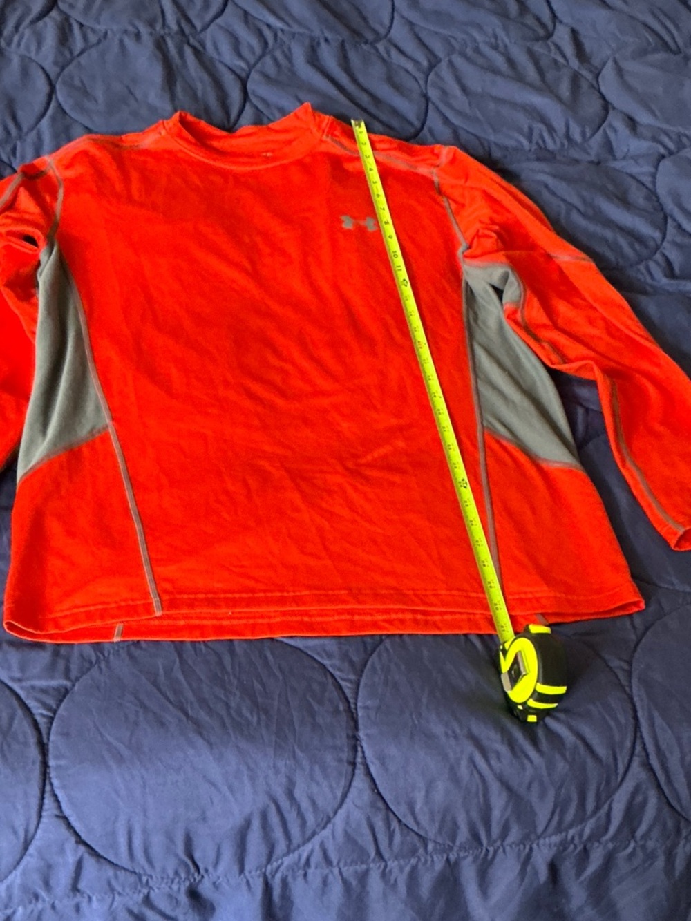 Under Armour Men's Bright Orange Long-Sleeve Cold Gear Athletic Top XL